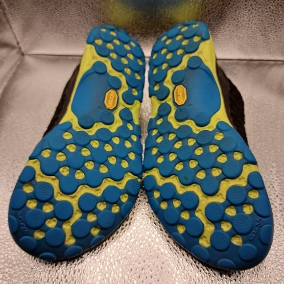 New Balance Black, Yellow and Blue Mininus Trail Sneakers Women's Size 7.5 - Picture 7 of 9